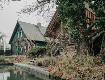 Holzhaus am Fließ