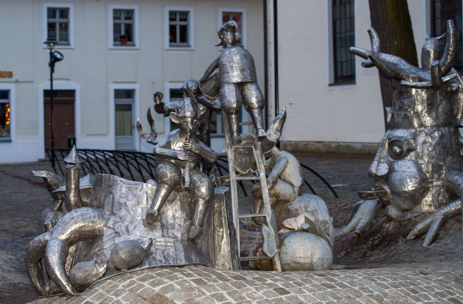 Statue auf dem Marktplatz in Lübbenau