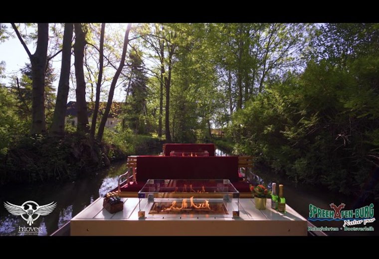 Kahnfahrt mit Kamin im Spreewald